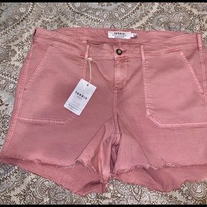 TORRID Shorts in Women’s Size 18. NEW WITH TAGS.